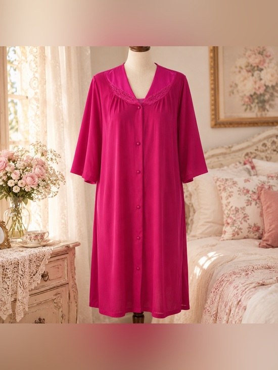 vassarette Other - Vtg Magenta Pink Vassarette Women's Button Robe Silky Soft Nylon Comfy Gown